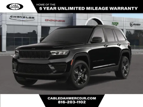 Black 2025 Jeep Grand Cherokee Altitude for sale in Kansas City, MO