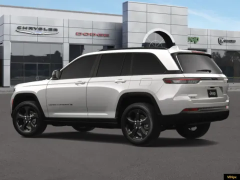 More photos of 2025 Jeep Grand Cherokee Altitude at Cable Dahmer Chrysler Dodge Jeep Ram of Kansas City, MO