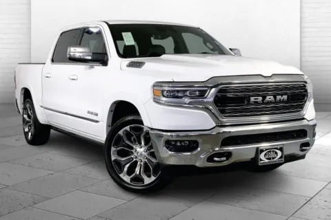 White 2023 Ram 1500 Limited for sale in Kansas City, MO
