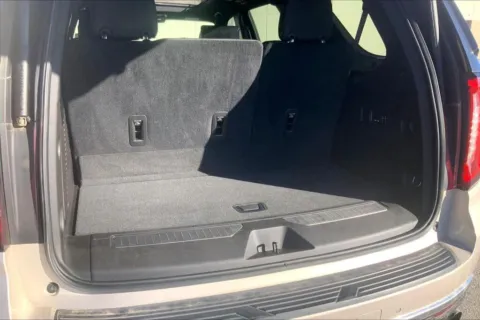 More photos of 2021 GMC Yukon Denali at Cable Dahmer Chrysler Dodge Jeep Ram of Kansas City, MO