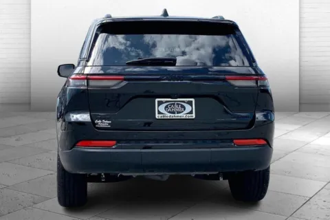 Another view of 2023 Jeep Grand Cherokee Limited for sale in Kansas City, MO at Cable Dahmer Chrysler Dodge Jeep Ram of Kansas City