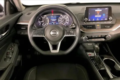 More photos of 2024 Nissan Altima 2.5 SV at Cable Dahmer Chrysler Dodge Jeep Ram of Kansas City, MO