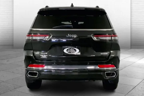 Another view of 2022 Jeep Grand Cherokee L Overland for sale in Kansas City, MO at Cable Dahmer Chrysler Dodge Jeep Ram of Kansas City