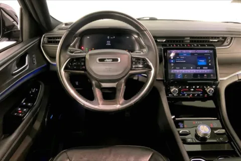 More photos of 2022 Jeep Grand Cherokee L Overland at Cable Dahmer Chrysler Dodge Jeep Ram of Kansas City, MO