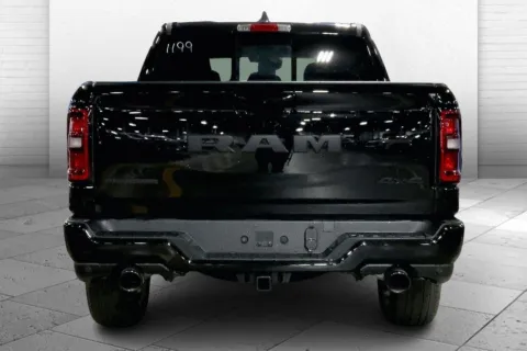 More photos of 2025 RAM Ram 1500 RAM 1500 BIG HORN CREW CAB 4X4 5'7' BOX at Cable Dahmer Chrysler Dodge Jeep Ram of Kansas City, MO