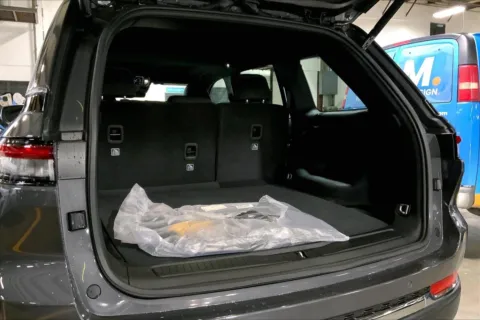 More photos of 2025 Jeep Grand Cherokee GRAND CHEROKEE LAREDO X 4X4 at Cable Dahmer Chrysler Dodge Jeep Ram of Kansas City, MO