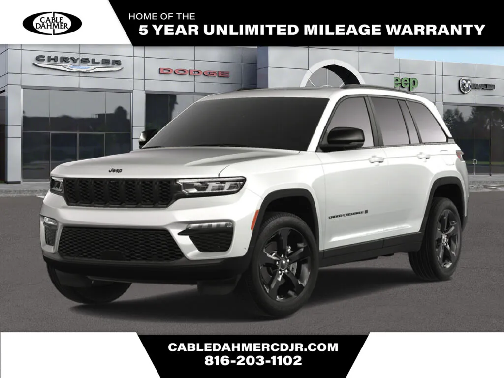 White 2025 Jeep Grand Cherokee Limited for sale in Kansas City, MO