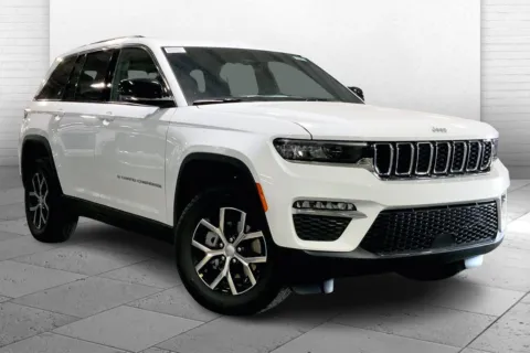 White 2025 Jeep Grand Cherokee GRAND CHEROKEE LIMITED 4X4 for sale in Kansas City, MO