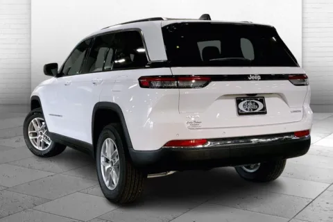 Another view of 2025 Jeep Grand Cherokee GRAND CHEROKEE LAREDO X 4X4 for sale in Kansas City, MO at Cable Dahmer Chrysler Dodge Jeep Ram of Kansas City