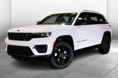 Photos of 2025 Jeep Grand Cherokee GRAND CHEROKEE ALTITUDE 4X4 for sale in Kansas City, MO at Cable Dahmer Chrysler Dodge Jeep Ram of Kansas City