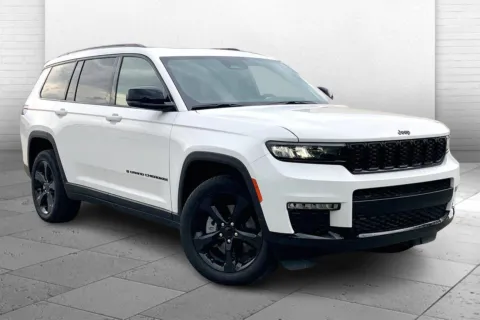 White 2025 Jeep Grand Cherokee GRAND CHEROKEE L LIMITED 4X4 for sale in Kansas City, MO