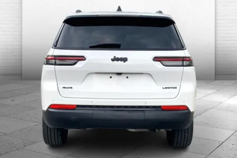 More photos of 2025 Jeep Grand Cherokee L Limited at Cable Dahmer Chrysler Dodge Jeep Ram of Kansas City, MO