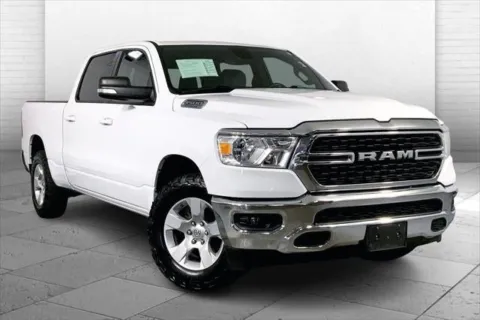White 2022 RAM 1500 Big Horn Crew Cab 4x4 6'4' Box for sale in Kansas City, MO