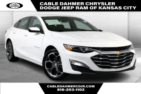 White 2023 Chevrolet Malibu LT for sale in Kansas City, MO