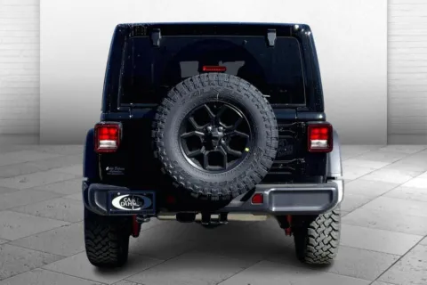 More photos of 2025 Jeep Wrangler Willys at Cable Dahmer Chrysler Dodge Jeep Ram of Kansas City, MO