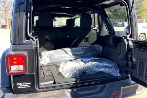 More photos of 2025 Jeep Wrangler Willys at Cable Dahmer Chrysler Dodge Jeep Ram of Kansas City, MO