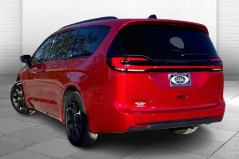 Another view of 2026 Chrysler Pacifica PACIFICA SELECT for sale in Kansas City, MO at Cable Dahmer Chrysler Dodge Jeep Ram of Kansas City