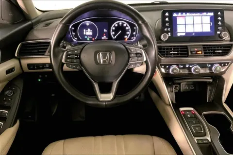 More photos of 2022 Honda Accord Sedan Touring at Cable Dahmer Chrysler Dodge Jeep Ram of Kansas City, MO