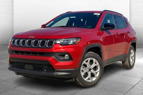Photos of 2025 Jeep Compass Latitude for sale in Kansas City, MO at Cable Dahmer Chrysler Dodge Jeep Ram of Kansas City