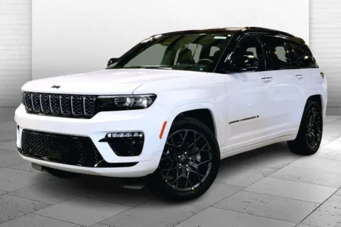 Photos of 2025 Jeep Grand Cherokee GRAND CHEROKEE SUMMIT RESERVE 4X4 for sale in Kansas City, MO at Cable Dahmer Chrysler Dodge Jeep Ram of Kansas City