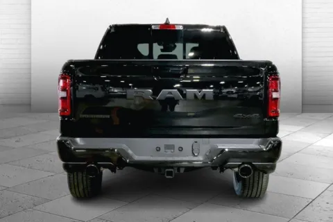 More photos of 2026 RAM Ram 1500 RAM 1500 BIG HORN CREW CAB 4X4 5'7' BOX at Cable Dahmer Chrysler Dodge Jeep Ram of Kansas City, MO