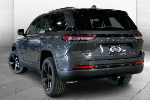 Another view of 2025 Jeep Grand Cherokee Limited for sale in Kansas City, MO at Cable Dahmer Chrysler Dodge Jeep Ram of Kansas City
