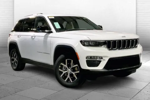 White 2025 Jeep Grand Cherokee GRAND CHEROKEE LIMITED 4X4 for sale in Kansas City, MO