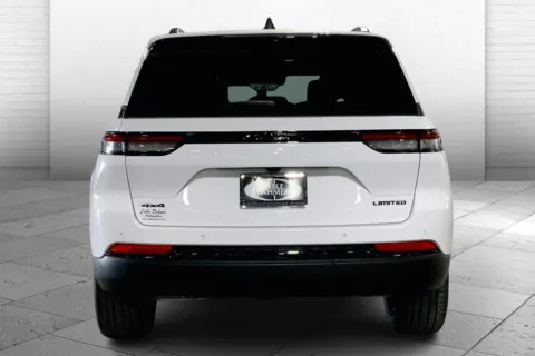 More photos of 2025 Jeep Grand Cherokee GRAND CHEROKEE LIMITED 4X4 at Cable Dahmer Chrysler Dodge Jeep Ram of Kansas City, MO