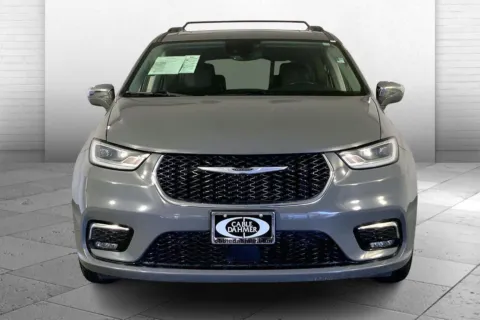 Photos of 2022 Chrysler Pacifica Limited for sale in Kansas City, MO at Cable Dahmer Chrysler Dodge Jeep Ram of Kansas City