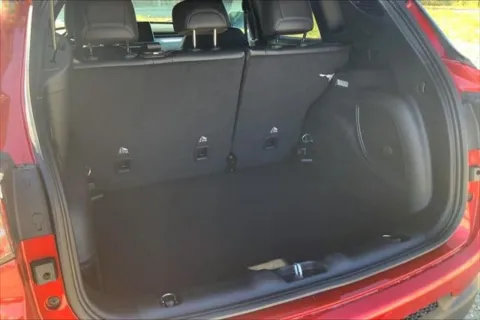 More photos of 2025 Jeep Compass Latitude 4x4 at Cable Dahmer Chrysler Dodge Jeep Ram of Kansas City, MO