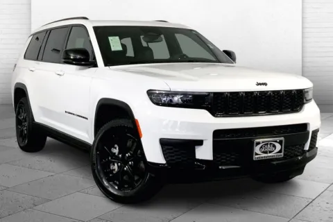 White 2024 Jeep Grand Cherokee L Altitude 4x4 for sale in Kansas City, MO