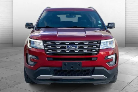 Photos of 2017 Ford Explorer XLT for sale in Kansas City, MO at Cable Dahmer Chrysler Dodge Jeep Ram of Kansas City