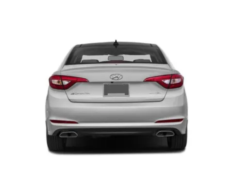 More photos of 2015 Hyundai Sonata Limited at Cable Dahmer Chrysler Dodge Jeep Ram of Kansas City, MO