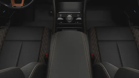 More photos of 2025 Jeep Grand Cherokee GRAND CHEROKEE SUMMIT RESERVE 4X4 at Cable Dahmer Chrysler Dodge Jeep Ram of Kansas City, MO