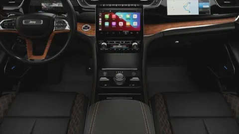 More photos of 2025 Jeep Grand Cherokee GRAND CHEROKEE SUMMIT RESERVE 4X4 at Cable Dahmer Chrysler Dodge Jeep Ram of Kansas City, MO