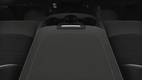 More photos of 2025 RAM Ram 2500 RAM 2500 TRADESMAN CREW CAB 4X4 6'4' BOX at Cable Dahmer Chrysler Dodge Jeep Ram of Kansas City, MO