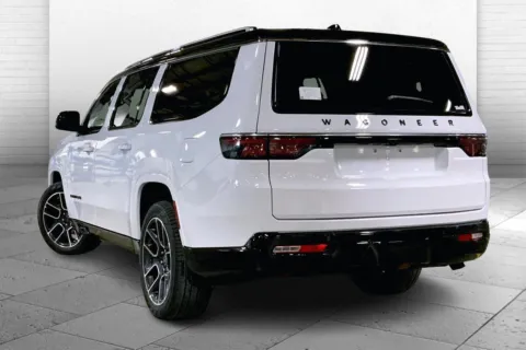 Another view of 2025 Jeep Wagoneer WAGONEER L SUPER 4X4 for sale in Kansas City, MO at Cable Dahmer Chrysler Dodge Jeep Ram of Kansas City