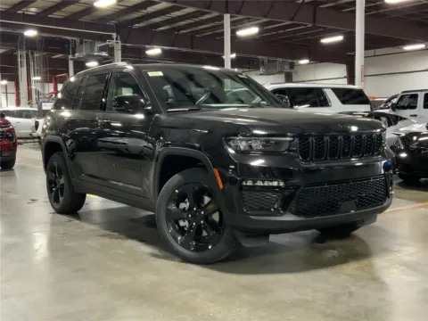 Black 2025 Jeep Grand Cherokee GRAND CHEROKEE LIMITED 4X4 for sale in Kansas City, MO