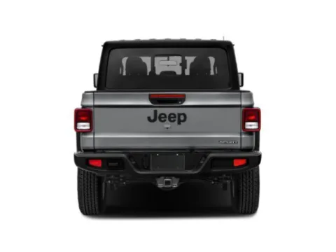 More photos of 2021 Jeep Gladiator Willys 4x4 at Cable Dahmer Chrysler Dodge Jeep Ram of Kansas City, MO