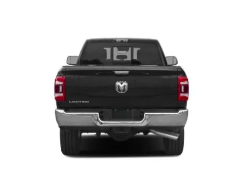 More photos of 2022 RAM 3500 Limited Crew Cab 4x4 8' Box at Cable Dahmer Chrysler Dodge Jeep Ram of Kansas City, MO