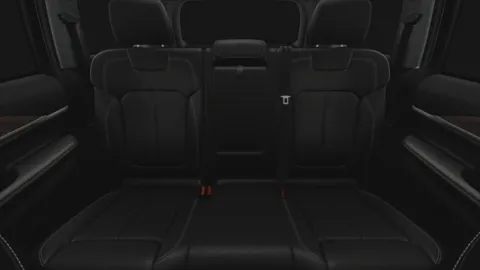 Another view of 2025 Jeep Grand Cherokee GRAND CHEROKEE LIMITED 4X4 for sale in Kansas City, MO at Cable Dahmer Chrysler Dodge Jeep Ram of Kansas City