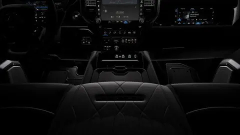More photos of 2026 RAM Ram 3500 RAM 3500 LIMITED CREW CAB 4X4 8' BOX at Cable Dahmer Chrysler Dodge Jeep Ram of Kansas City, MO