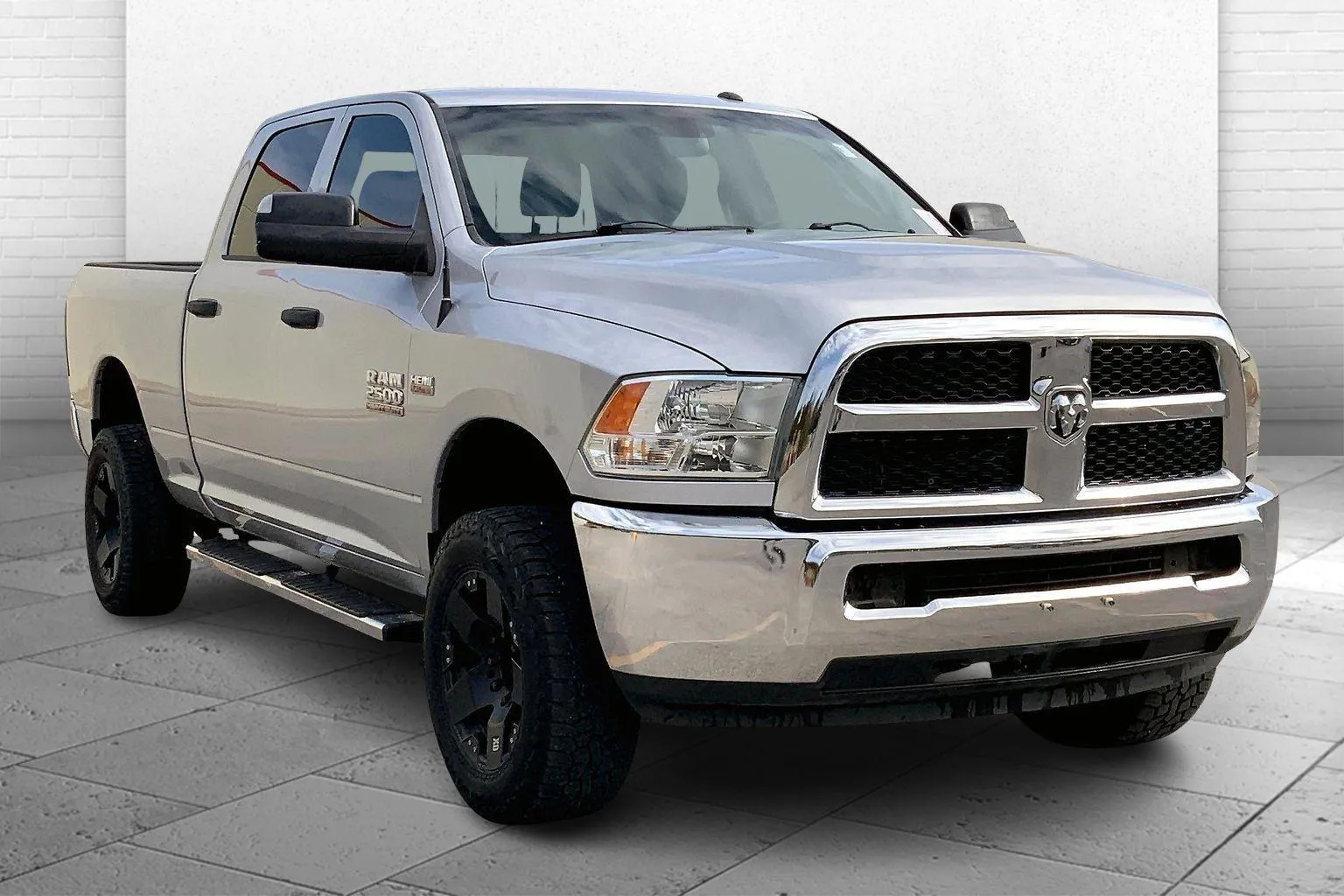Silver 2015 RAM 2500 Tradesman for sale in Kansas City, MO