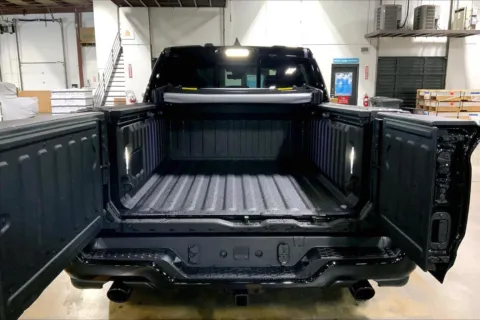 More photos of 2026 RAM Ram 1500 RAM 1500 LIMITED CREW CAB 4X4 5'7' BOX at Cable Dahmer Chrysler Dodge Jeep Ram of Kansas City, MO