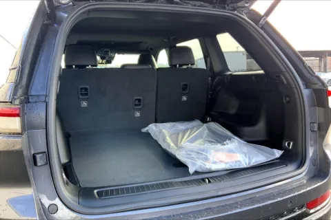 More photos of 2025 Jeep Grand Cherokee GRAND CHEROKEE ALTITUDE X 4X4 at Cable Dahmer Chrysler Dodge Jeep Ram of Kansas City, MO