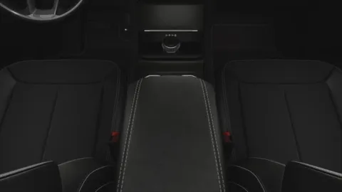 More photos of 2025 Jeep Grand Cherokee GRAND CHEROKEE ALTITUDE X 4X4 at Cable Dahmer Chrysler Dodge Jeep Ram of Kansas City, MO