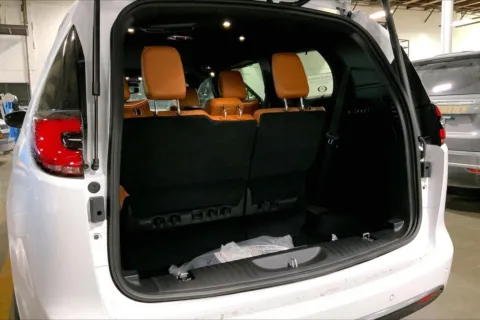 More photos of 2026 Chrysler Pacifica PACIFICA PINNACLE AWD at Cable Dahmer Chrysler Dodge Jeep Ram of Kansas City, MO