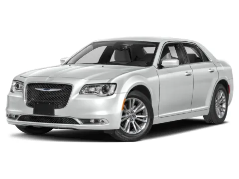 White 2023 Chrysler 300 S for sale in Kansas City, MO