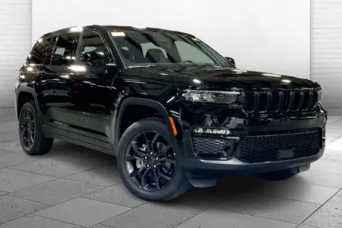 Black 2025 Jeep Grand Cherokee GRAND CHEROKEE LIMITED 4X4 for sale in Kansas City, MO