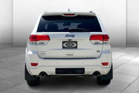 Another view of 2019 Jeep Grand Cherokee Overland 4x4 for sale in Kansas City, MO at Cable Dahmer Chrysler Dodge Jeep Ram of Kansas City